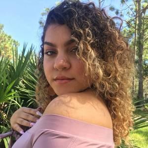 Meet your Posher, Bianca